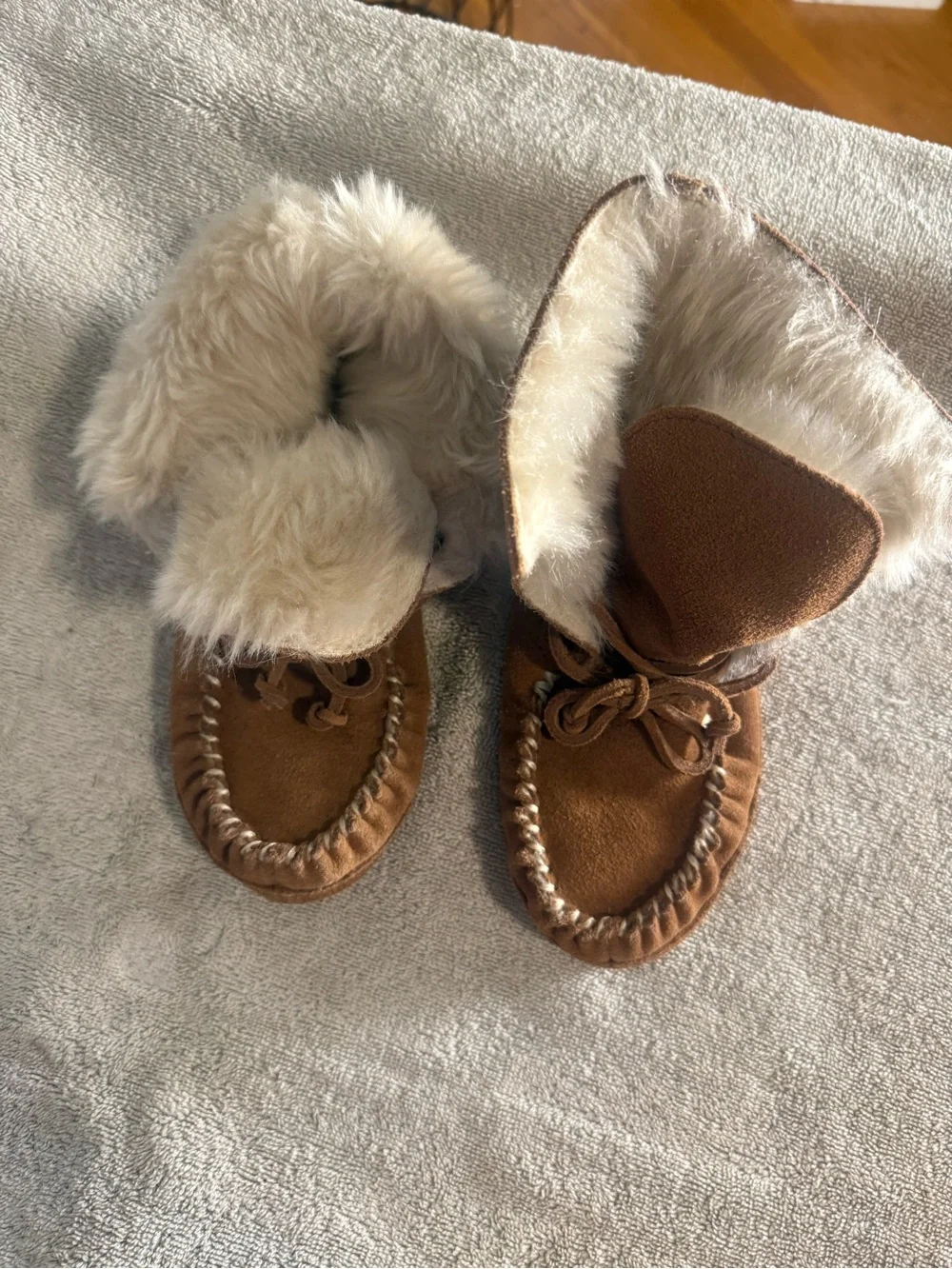 Hanna Andersson Brown Suede Faux Shearling Winter Boots Kids Size 13M